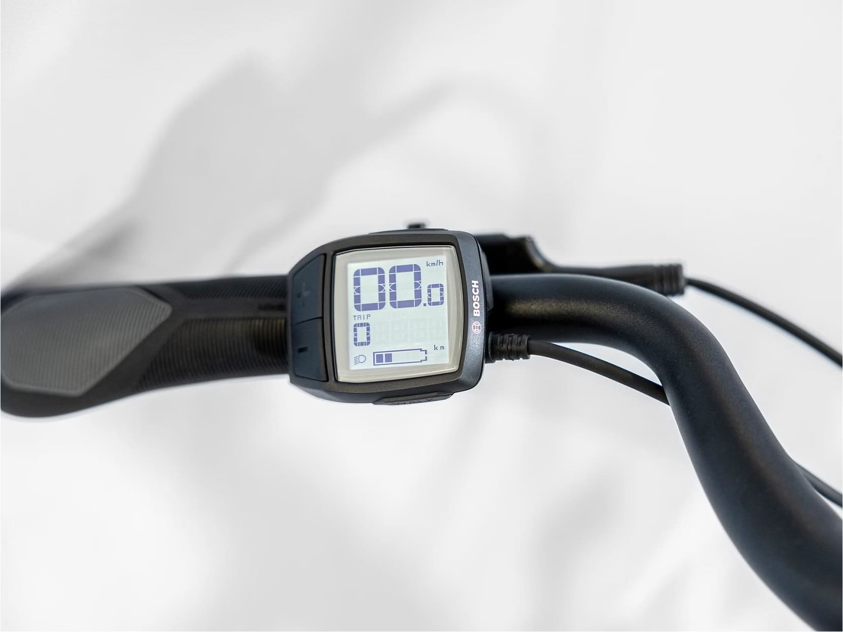 Trek Verve+ 1 Shimano Tourney/Altus 8V 400 Wh Gris 2023 – Image 4